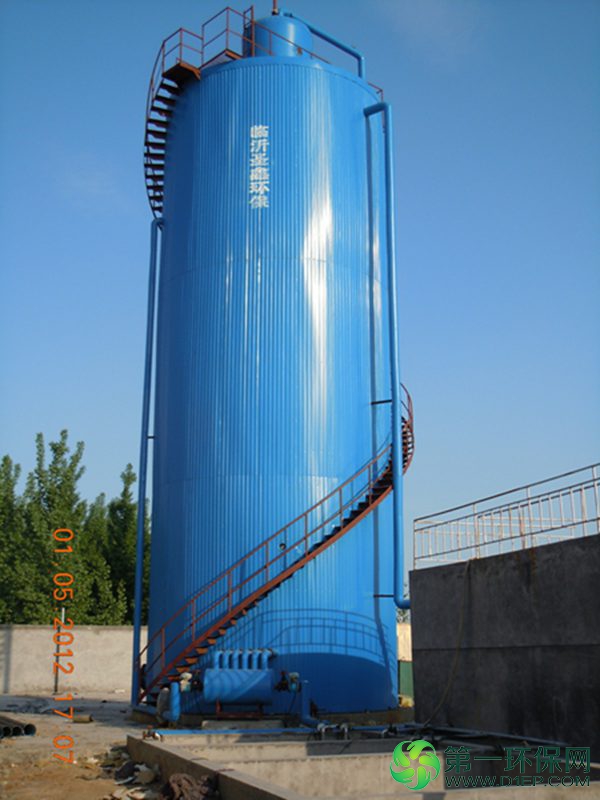 仁和投入生产的IC厌氧反应器