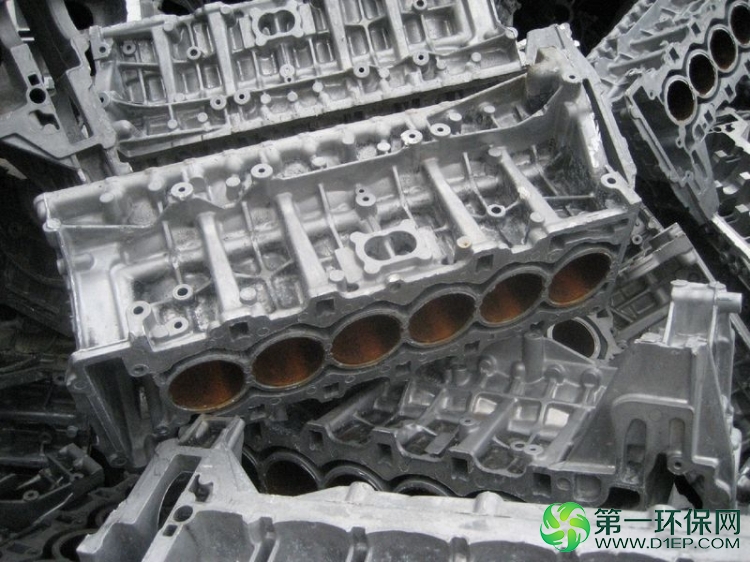 csm_Aluminiumguss-Motorbloecke_vorher_6a4e76f02a